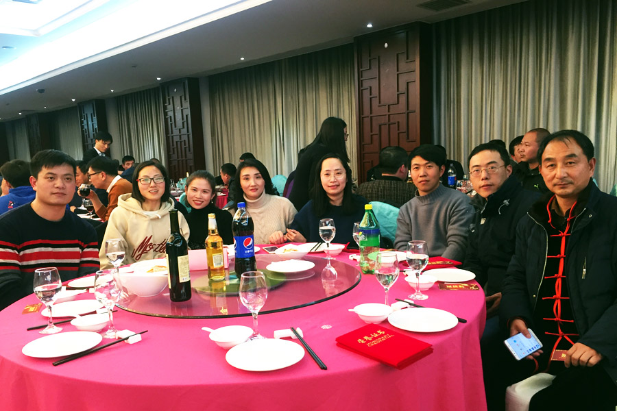 贏戰(zhàn)豬年、共創(chuàng)輝煌--山美股份隆重舉行2018年度表彰大會暨2019迎新年會