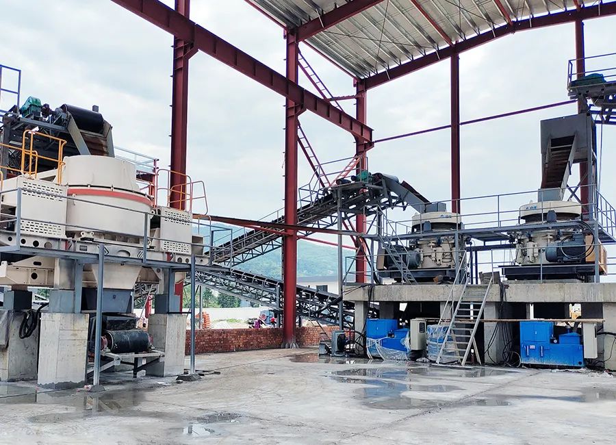 SMS系列多缸液壓圓錐破碎機(jī)，精品骨料生產(chǎn)線的理想選擇