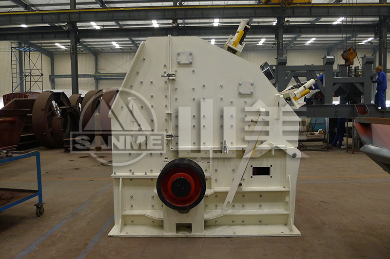 反擊式破碎機的保養(yǎng)需要注意哪些事項？