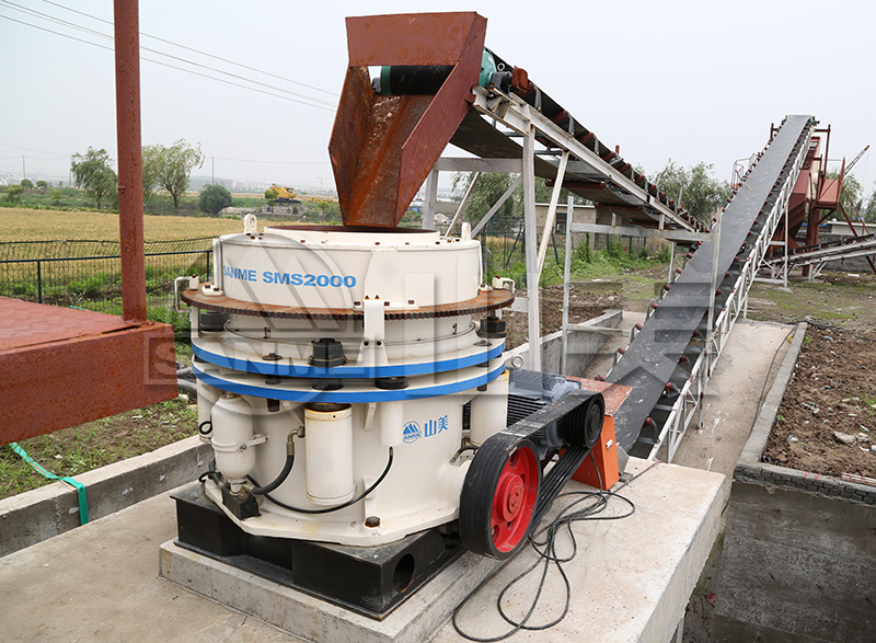 反擊破和圓錐破誰出粉量多？怎樣才能解決大量的出粉問題？