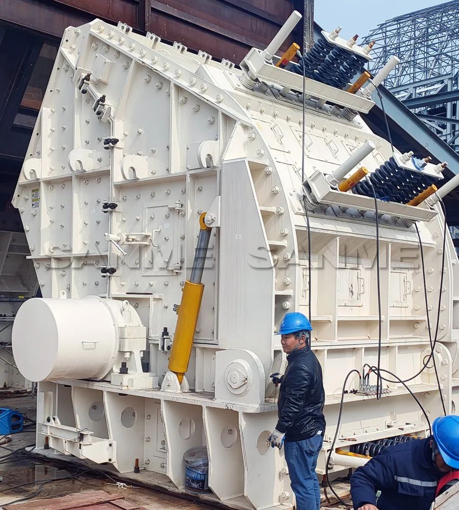 時產(chǎn)3600噸|山美大型反擊式破碎機(jī)服務(wù)于江西骨料項(xiàng)目